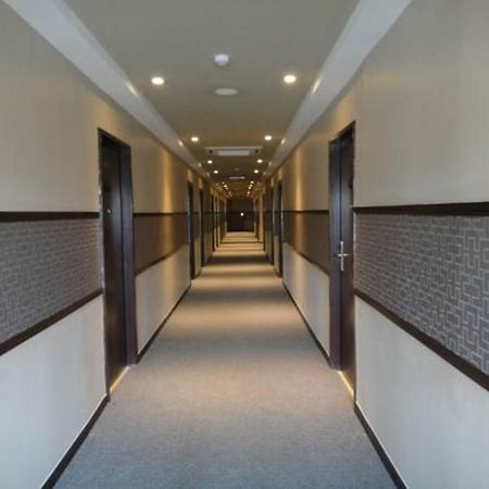 Galaxy Hotel Simpang Ampat  Екстериор снимка