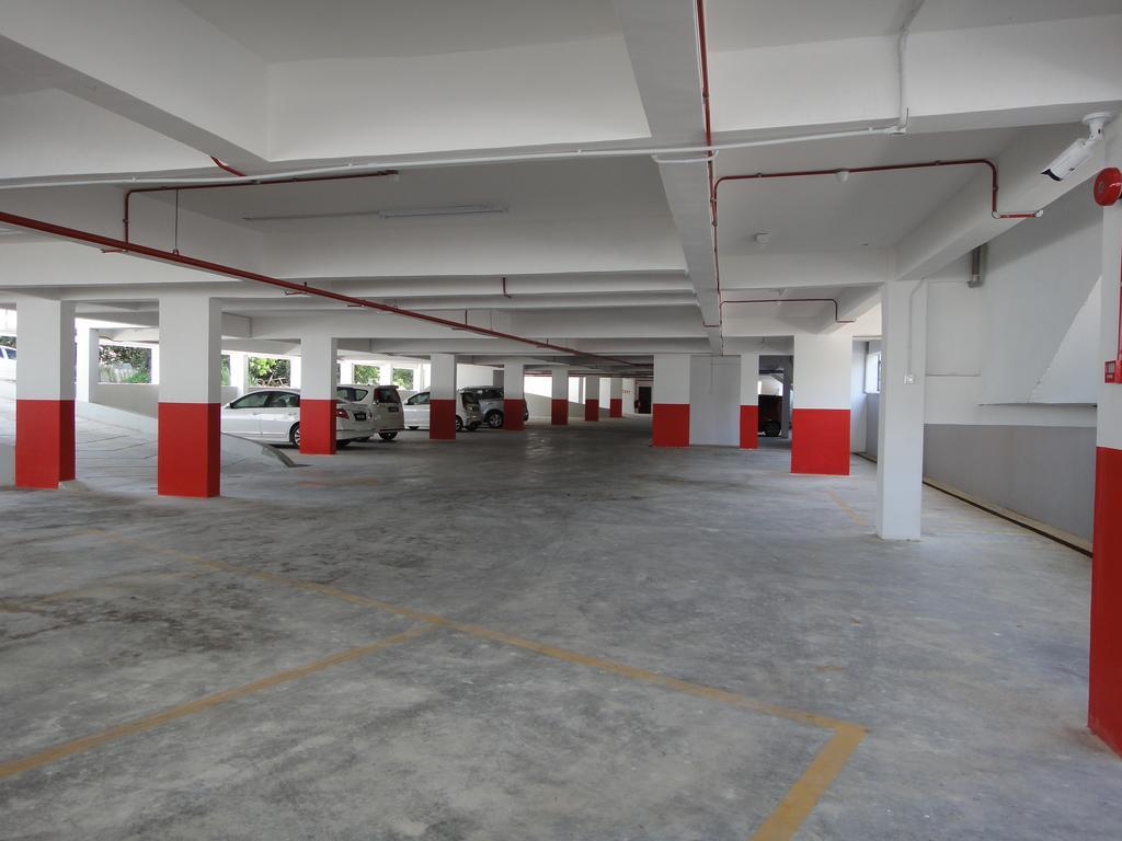Galaxy Hotel Simpang Ampat  Екстериор снимка