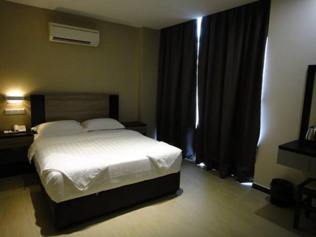 Galaxy Hotel Simpang Ampat  Стая снимка