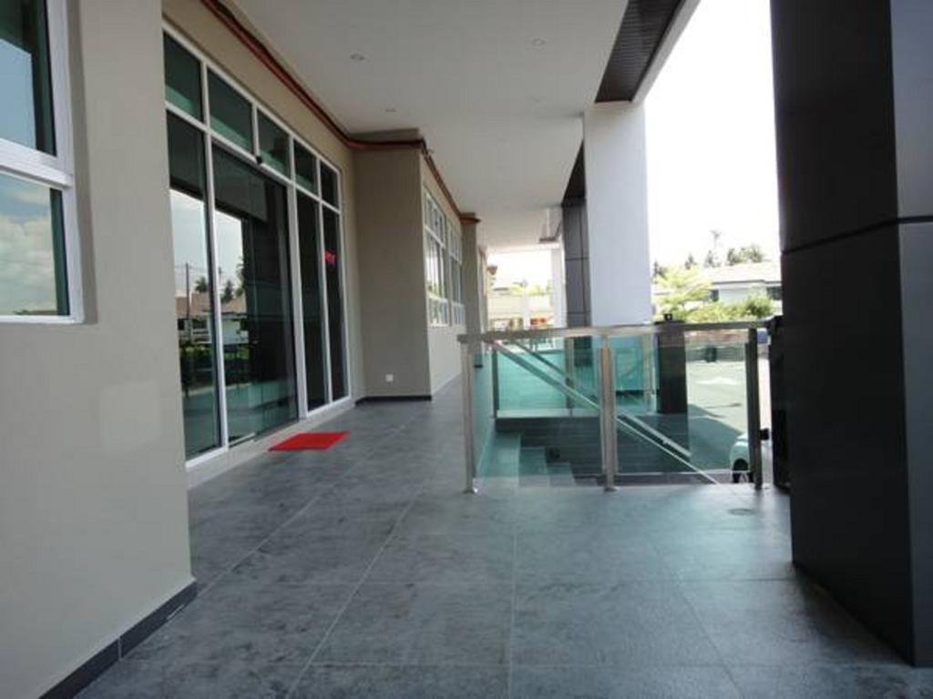 Galaxy Hotel Simpang Ampat  Екстериор снимка