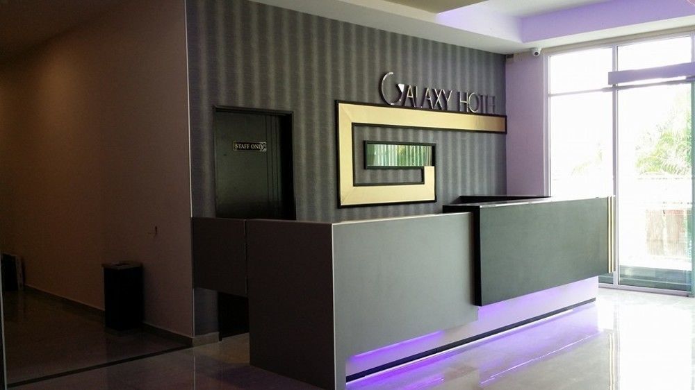 Galaxy Hotel Simpang Ampat  Екстериор снимка