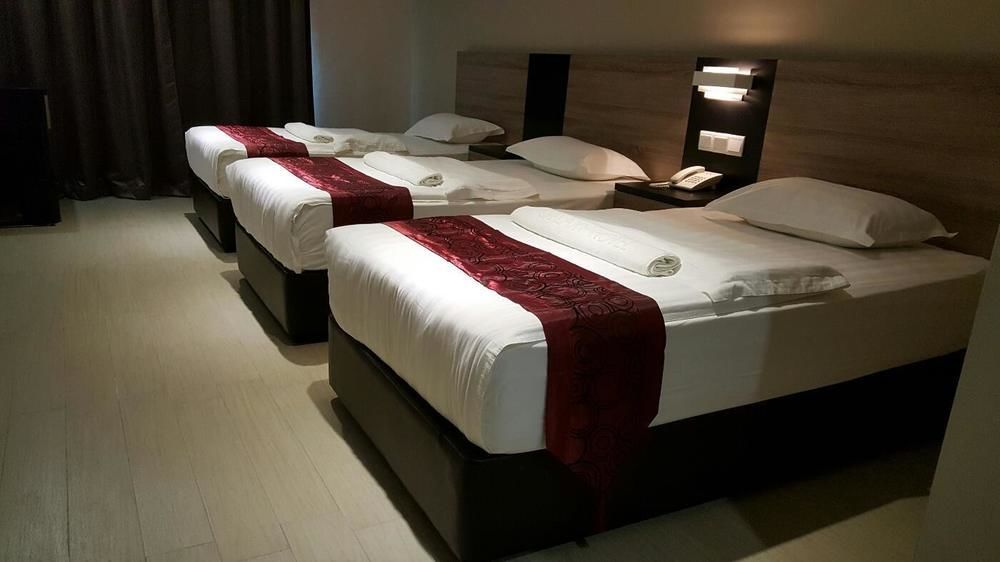 Galaxy Hotel Simpang Ampat  Екстериор снимка