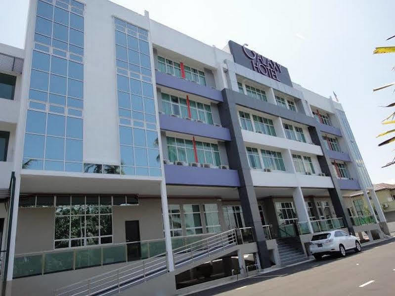 Galaxy Hotel Simpang Ampat  Екстериор снимка
