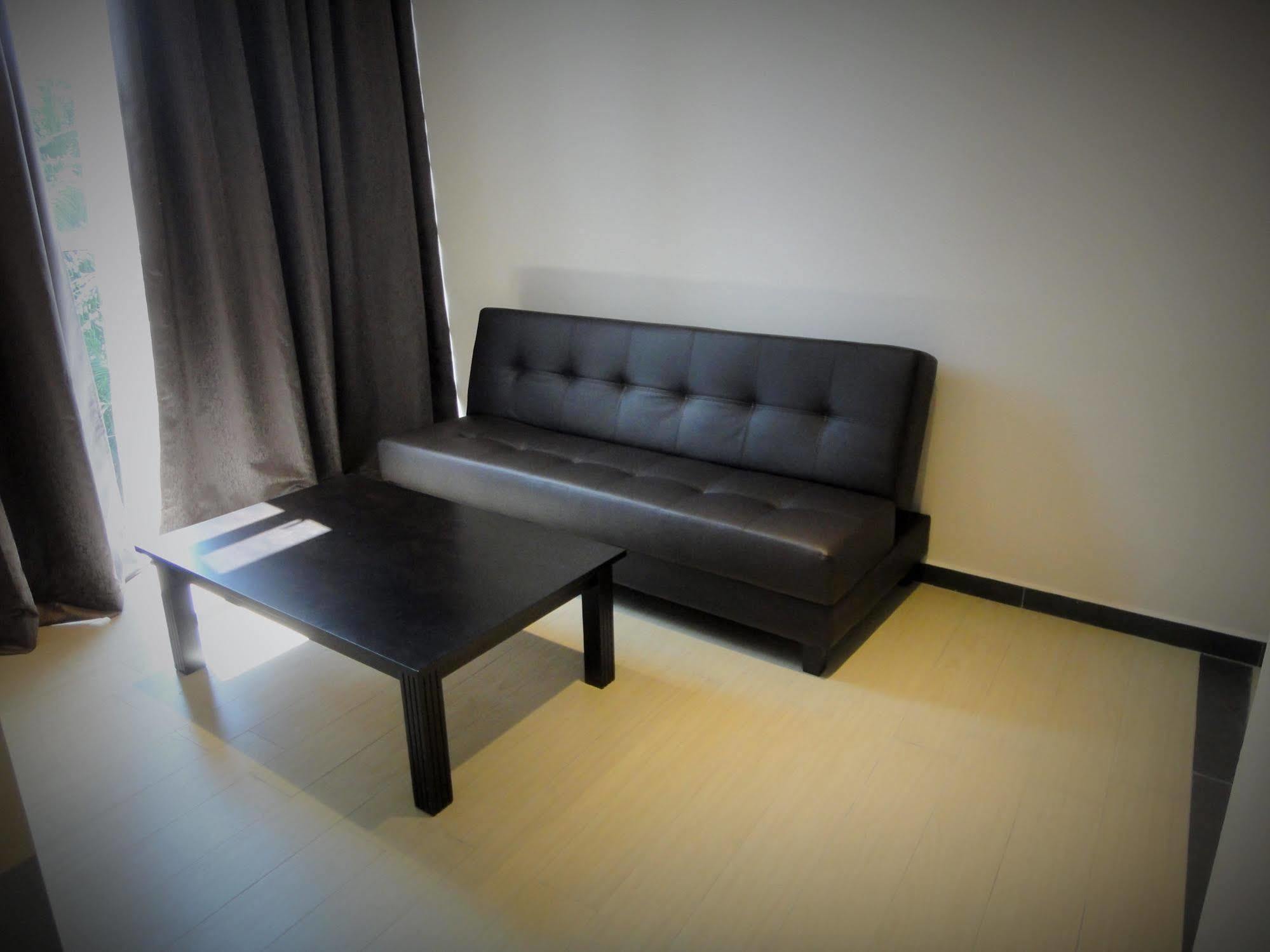 Galaxy Hotel Simpang Ampat  Екстериор снимка